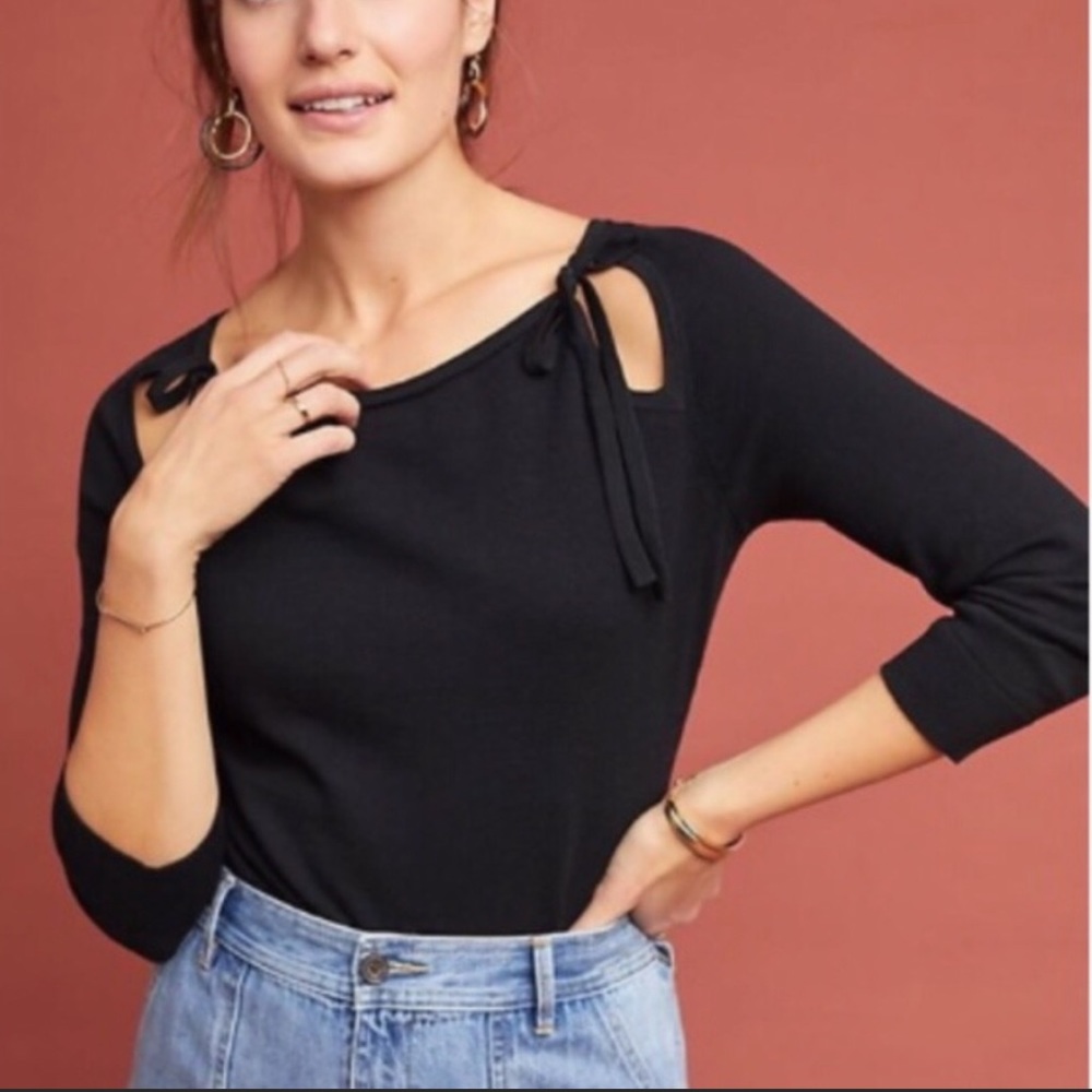 Anthropologie, cold shoulder top, black, Size: XS